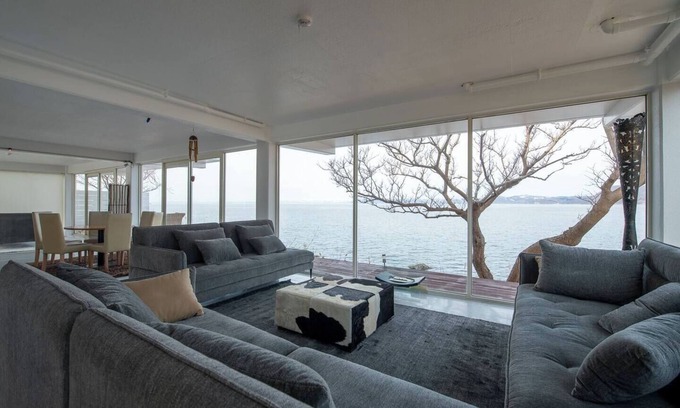 Niseko Casa | Sea Side House Toya