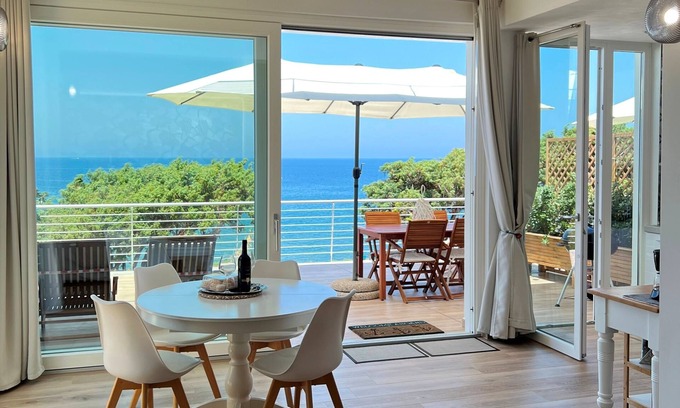 La Ciaccia Apartamento | Junto al mar, apartamento panorámico en villa, Internet WiFi gratuito