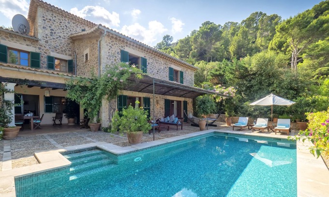Deia Casa | Sea Side Villa
