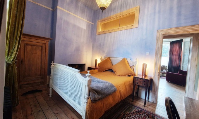 Margate Apartamento | Sea Sprite, old Victorian hotel beach apartment with hot tub + garden in Margate