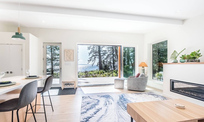Quadra Island Casa | Sea Stone Quadra Cabin