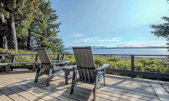 Quadra Island Casa | Sea Stone Quadra House