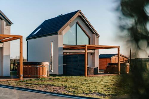 Bialogora Casa | Sea & Sun