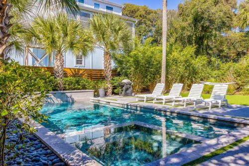 Folly Beach Casa | Sea Urchin