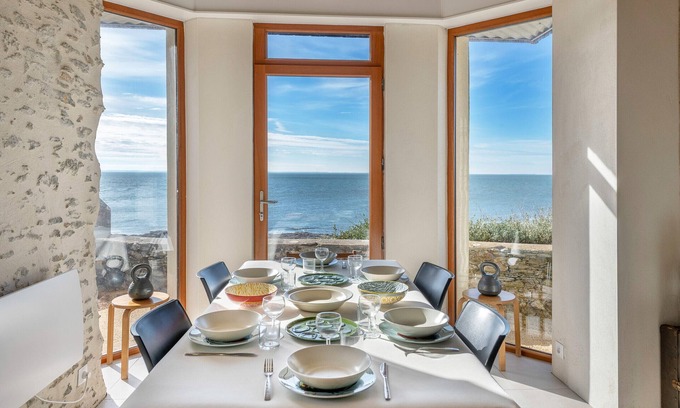 Prefailles Chalet De Esquí | Vista al mar, 30m de la playa, 5 adultos & 1 niño