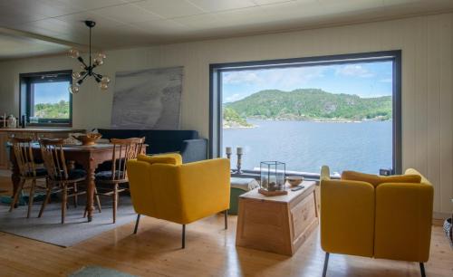 Porsgrunn Casa | Sea View And Idyll In Charming Island Cabin