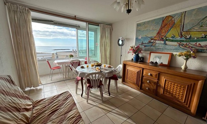 Valras-Plage Apartamento | Sea view apartment private parking