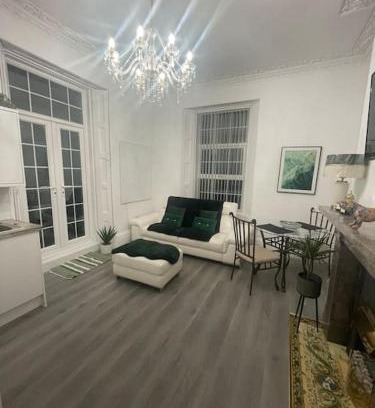 Torquay Apartamento | Sea view apartment with large balcony Torquay