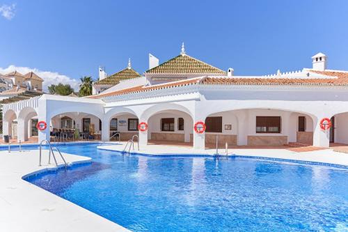 Chimenea Apartamento | Sea view Apt Nerja
