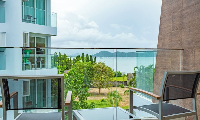 Rawai Condominio | Sea View Beach Dinning Beach Front c113