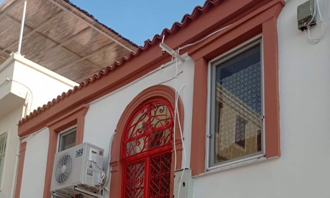 Ayvalik City Center Villa | Cozy House with Sea View in Ayvalik
