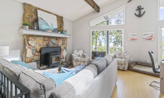 Sorrento Cabaña | Lake View Cottage en Sorrento Sushwap
