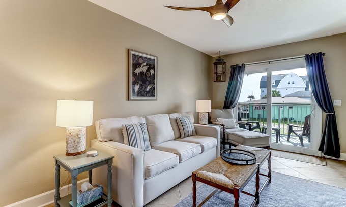 Ocean Cay Condominio | Sea View is at the Beach!