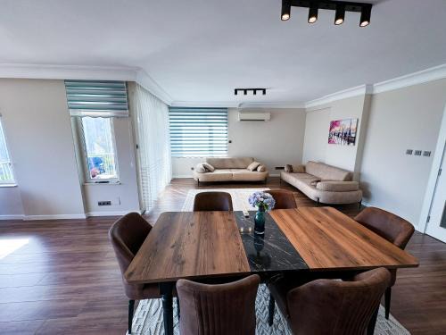 Eski Lara Apartamento | Sea View Luxury Near Akra Hotel
