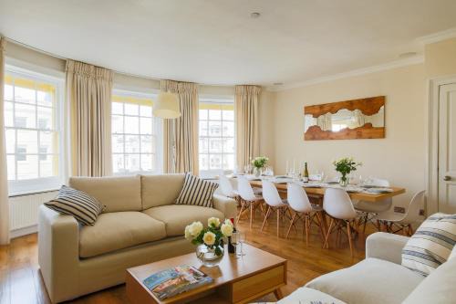 Hove Apartamento | Sea View Maisonette by MyHolidayLet