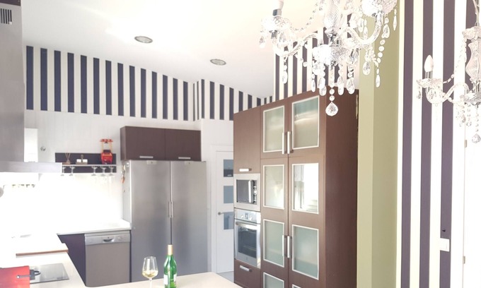 El Astillero Apartamento | Atico Vista Mar Cabarceno y Santander a 5 min