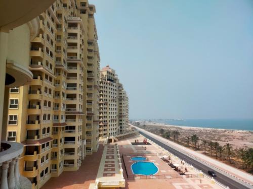 Al Hamra Village Apartamento | Sea View Studio 4 Royal Breeze Breezeسي ويو ستوديو رويال بريز