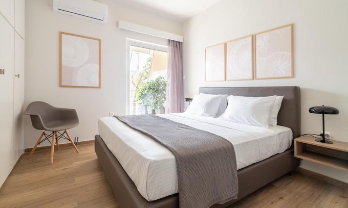 Varkiza Apartamento | Sea View Stylish Penthouse in Varkiza