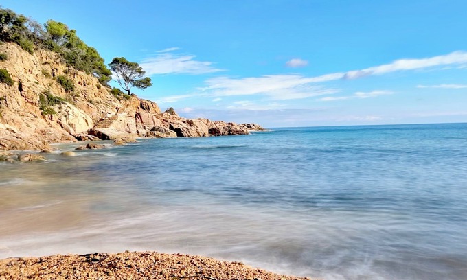 Salionc Apartamento | 🏖Vistas al mar + playa privada. ¿Algo más?