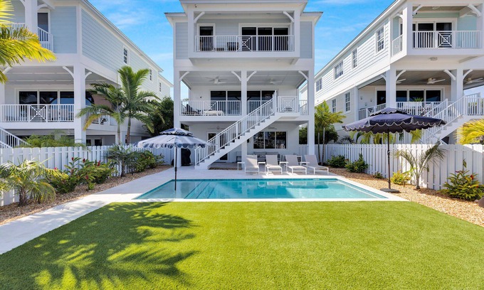 Marathon Casa | Sea Watch | 5BR Marina View Luxury Home in Marathon FL Keys