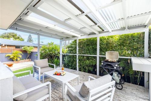 Anna Bay Casa | Seabreeze 18 Abel Place fantastic holiday house on the beach