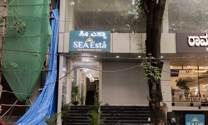 Brookefield Hotel | Seaesta - Business Stay