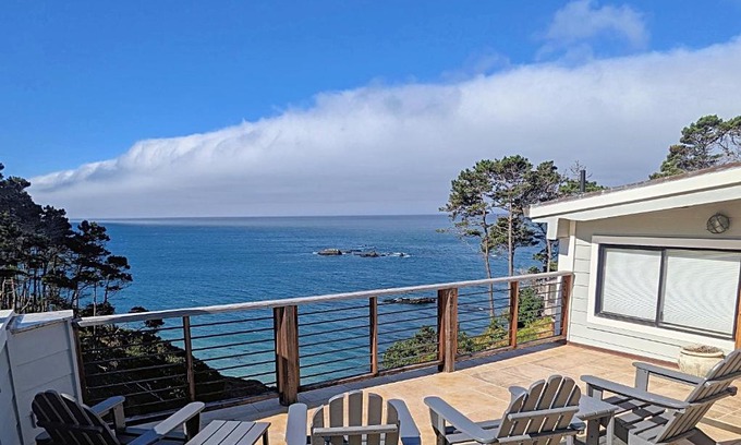 Gualala Casa | Seaflower Cove: Spacious 4bd waterfront retreat