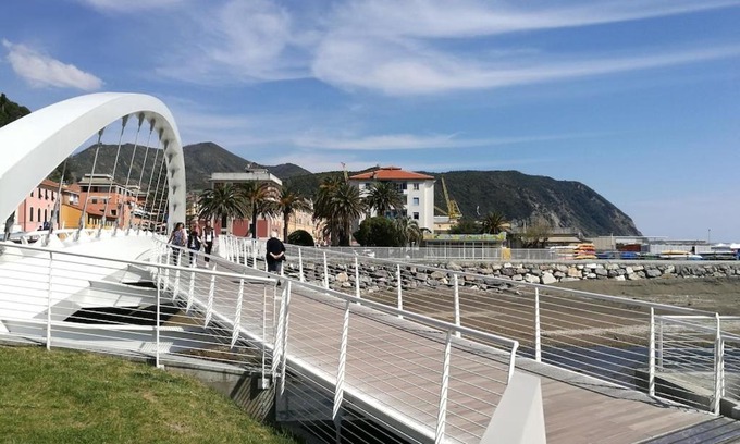 Riva Trigoso Apartamento | Seafront Riva appartamento fronte mare