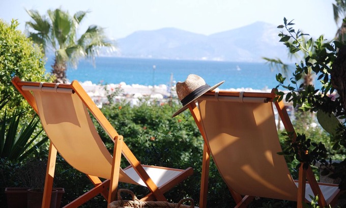 Varkiza Villa | VILLA FRENTE AL MAR EN ATENAS RIVIERA