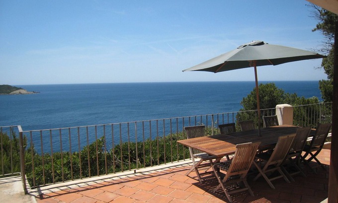 Giens Villa | Casa / villa / chalet - Giens