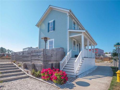 Seabrook Casa | Seaglass Cottage by Seabrook Hospitality