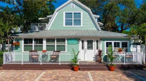 Melbourne Beach Cama Y Desayuno | SeaGlass Inn Bed and Breakfast