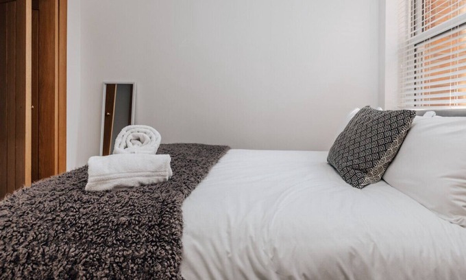 Henley Apartamento | Seagrass Henley - 2 Bed Entire Serviced Apartment