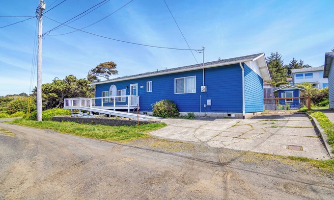 Yachats Casa | Spencer Street Retiro