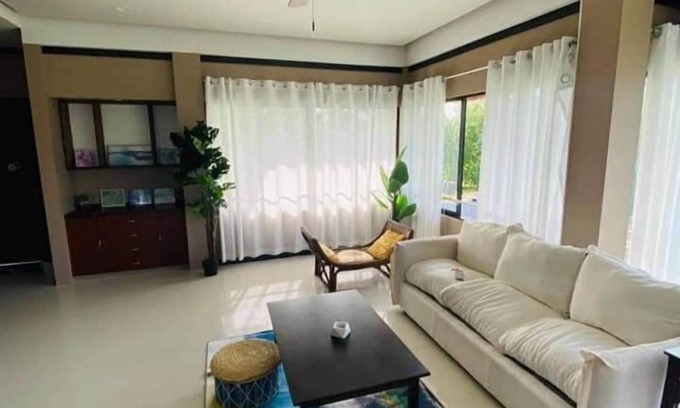 Dauis Casa | Seaheart Guesthouse Dauis