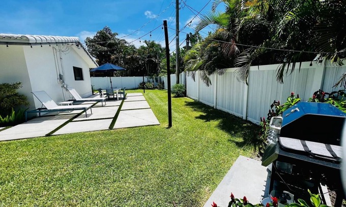 South Corals Casa | This house is a 2 bedroom(s), 2 bathrooms, located in Oakland Park, FL.