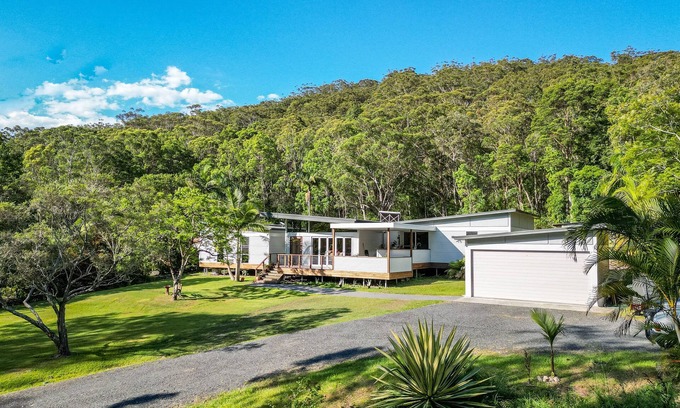 Bungwahl Casa | Seals Lodge