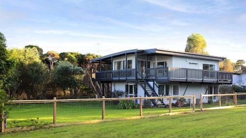 Smiths Beach Casa | Seanic at Smiths