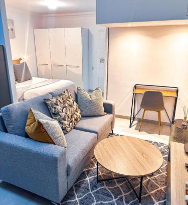 Three Anchor Bay Apartamento | Seapoint escape stylish studio
