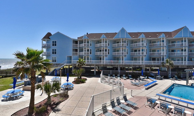 Galveston Condominio | Seascape 2110 2 Bedroom Condo by RedAwning
