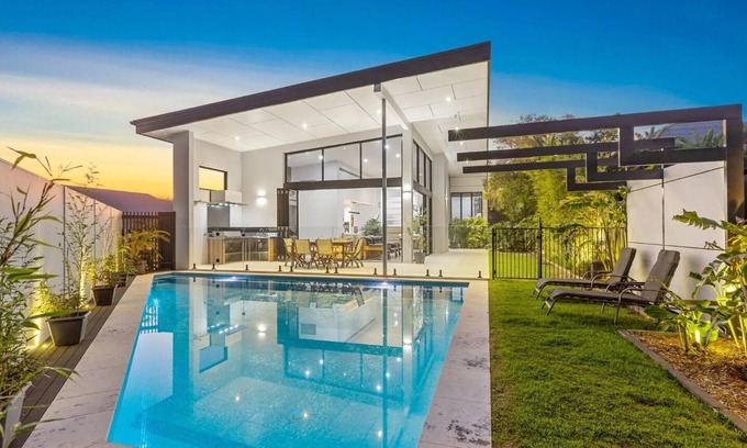 Casuarina Casa | Seascape Casuarina- Meters to Casuarina Beach