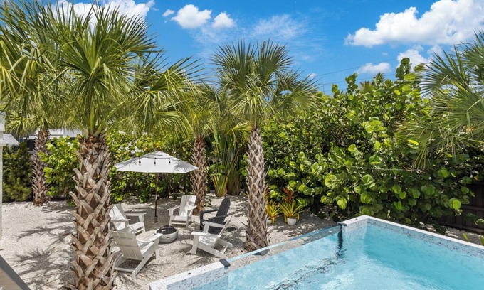 Lake Park Casa | Seashell Retreat