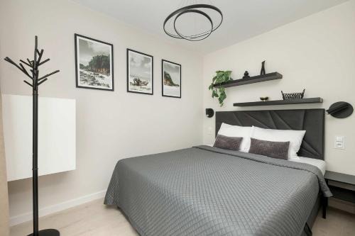 Niechorze Apartamento | Seaside Apartment with Parking and Air Conditioning Close to the Beach by Noclegi Renters