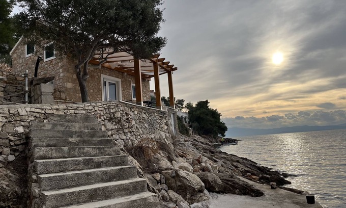 Gdinj Cabaña | Seaside Cottage Maslina, Torac Bay