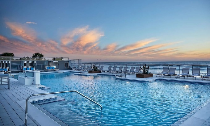 East Daytona Hotel | Seaside Escape! 2 Oceanfront View Units w/ Balcony | Pets are Allowed