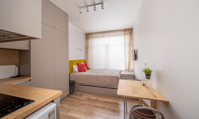 Jurmala Apartamento | Seaside Escape in Dzintaru Studio 100m from Beach and Near Forest Park