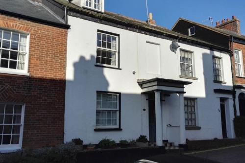 Exmouth Casa | Seaside, Exmouth Centre - sleeps 6+