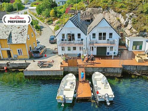 Bomlo Casa | Seaside Fisherman s Haven-By Traum