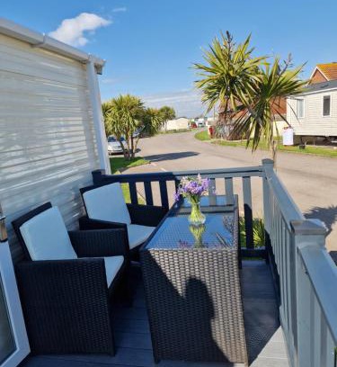 Selsey Casa | Seaside Holiday Home Inside a Resort