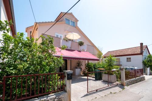 Preko Casa | Seaside holiday house Preko, Ugljan - 18077